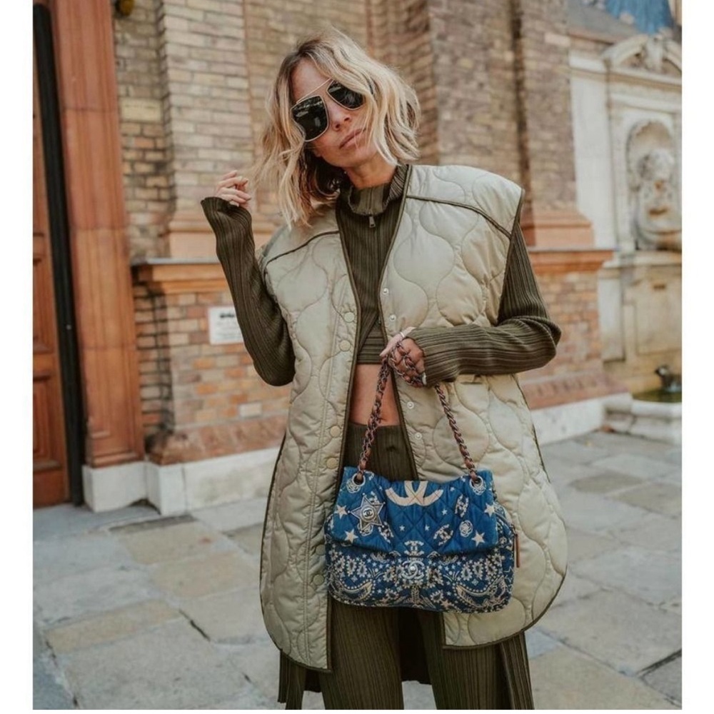 H&M oversized quilted vest sleeveless jacket